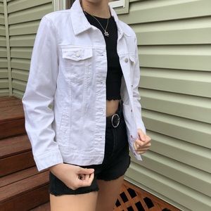 White Vintage Jean Jacket Never Worn !!